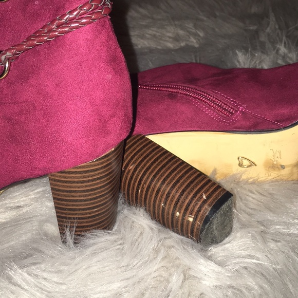 SOLD - Picture 5 of 6